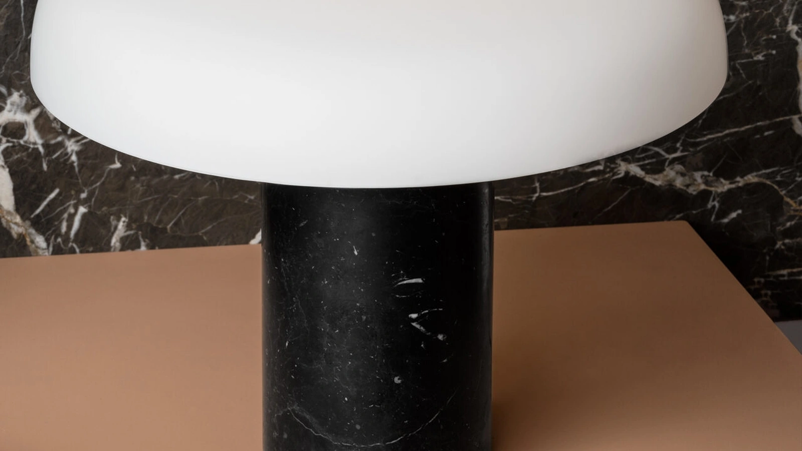 Lampada da tavolo Tropico di Fontana Arte