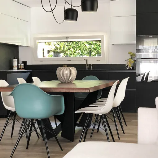 Arredamento Bifamilare