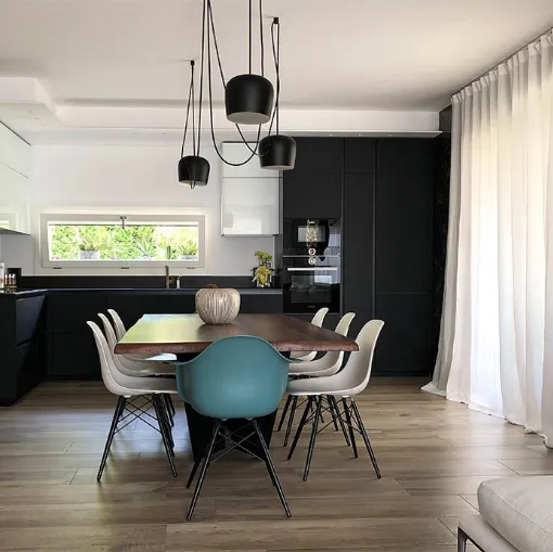 Arredamento Bifamilare