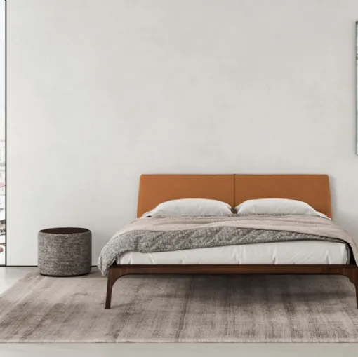 Letto Relevè Imbottito con testiera rivestita in pelle di Presotto