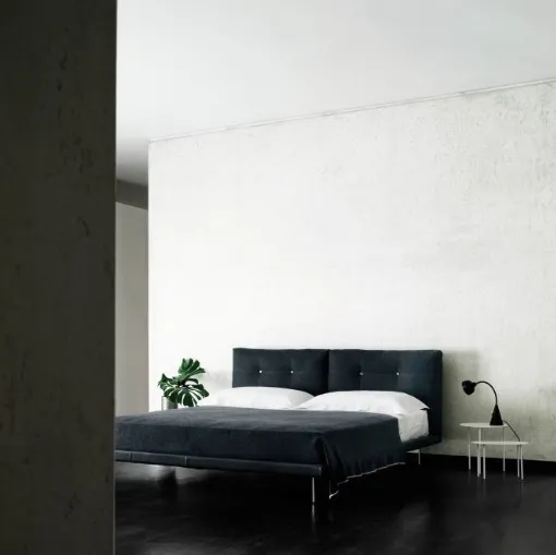 Letto con testiera in tessuto Rod Bed di Living Divani