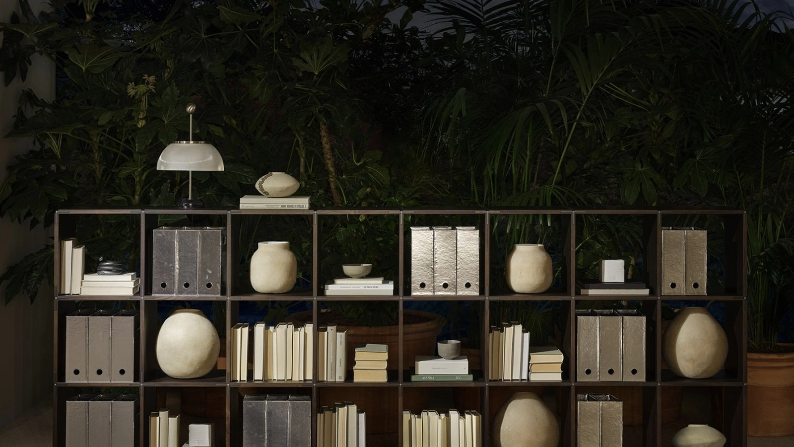 Libreria componibile Endless Shelf di Porro