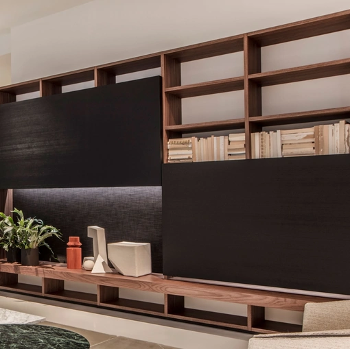 Parete Attrezzata Polifunzionale in legno laccato di Porro