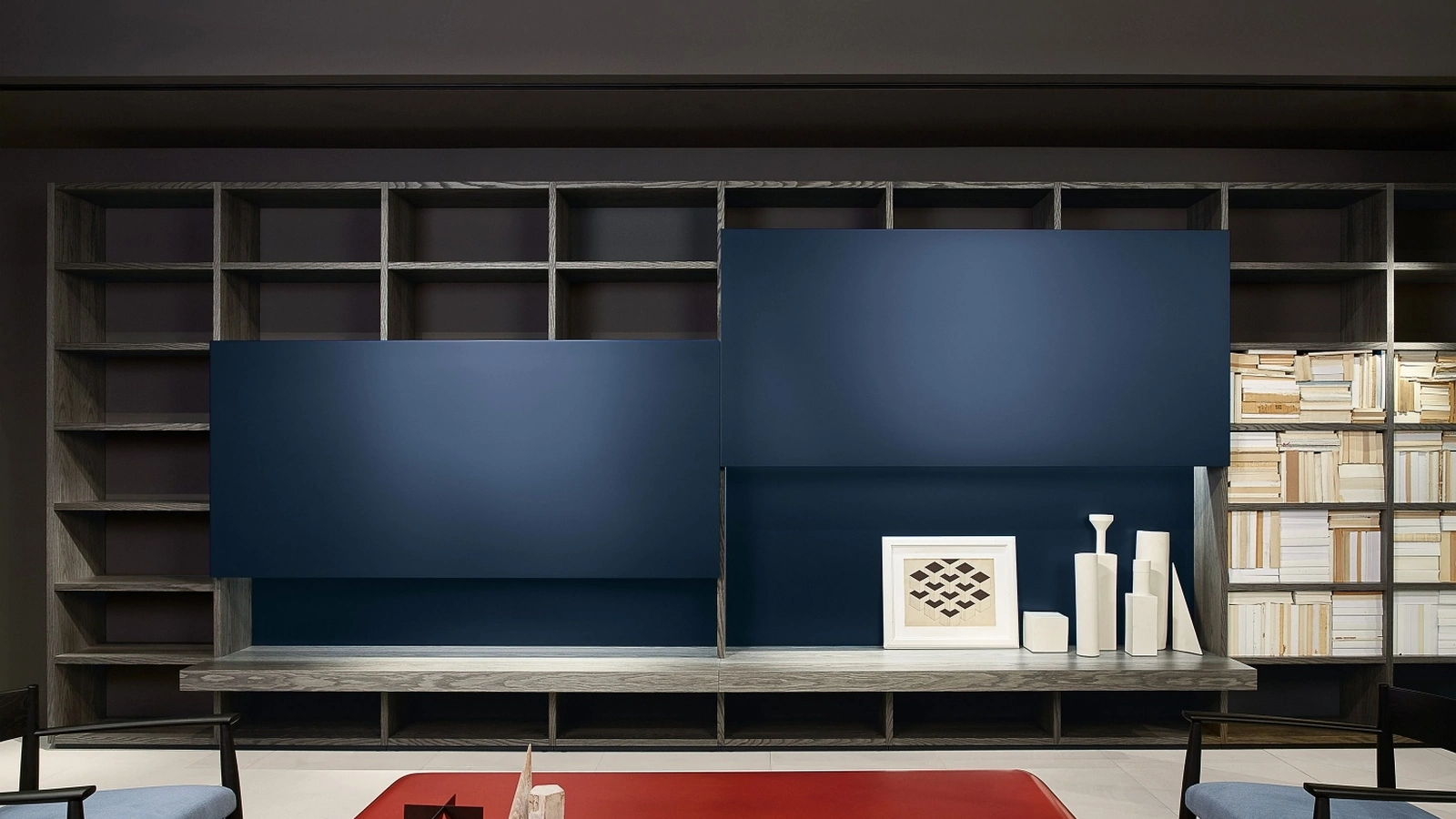 Parete Attrezzata Polifunzionale in legno laccato di Porro