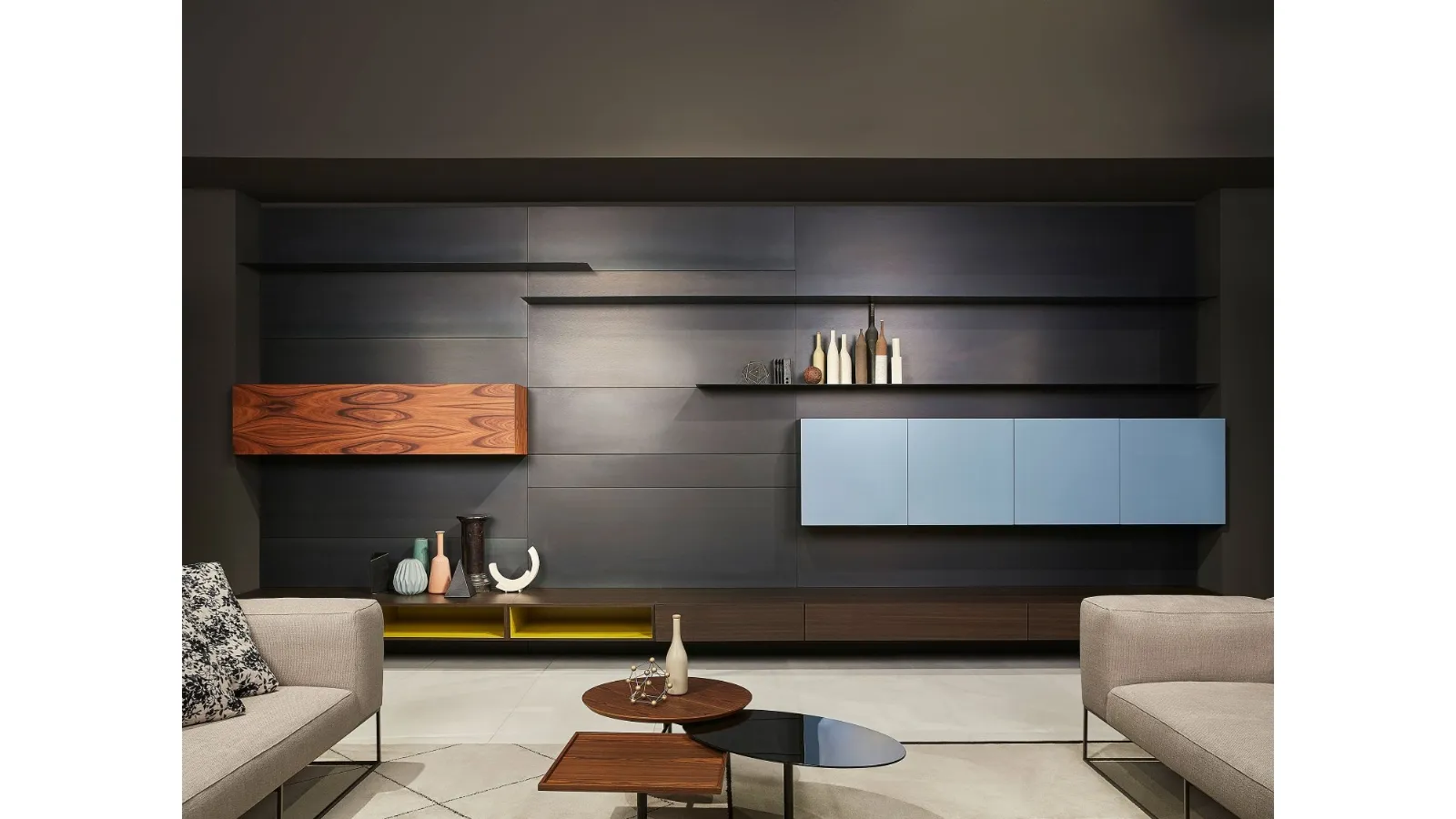 Parete Attrezzata Modern Living 09 in legno e laccato di Porro