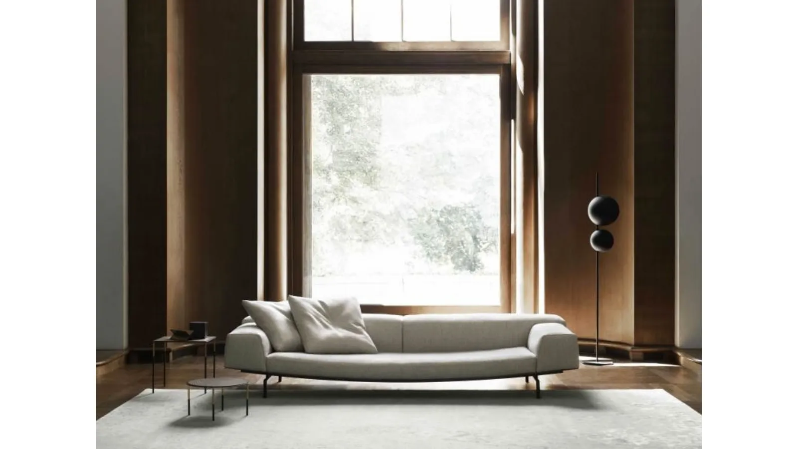 Divano lineare lenticolare dalla silhouette slanciata ed unica Sumo in tessuto di Living Divani