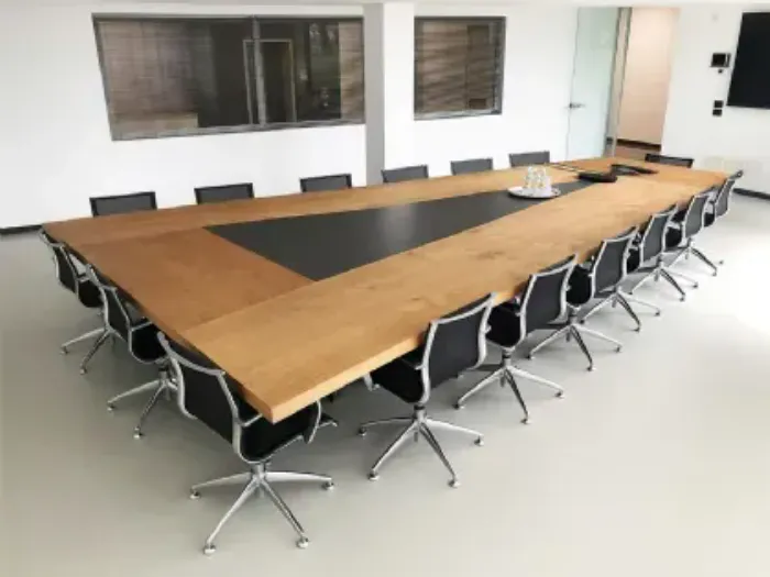 Arredo contract per gli uffici aziendali di Forno d'Asolo a Maser