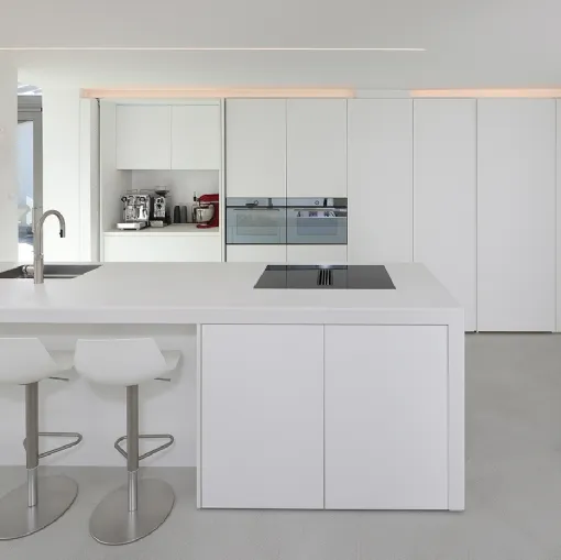 Cucina Design con penisola KU 08 di Mittel