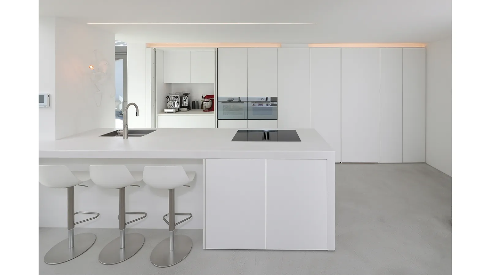 Cucina Design con penisola KU 08 di Mittel