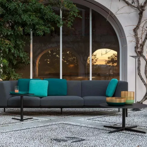 Divano da giardino lineare Add Soft Componibile di LaPalma